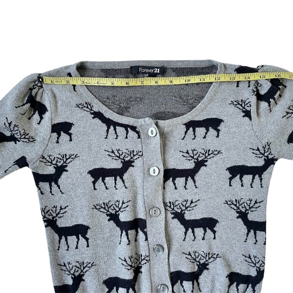 Forever 21 Reindeer Crop Cardigan Sweater Small S/P Deer Gray Black - Picture 5 of 12